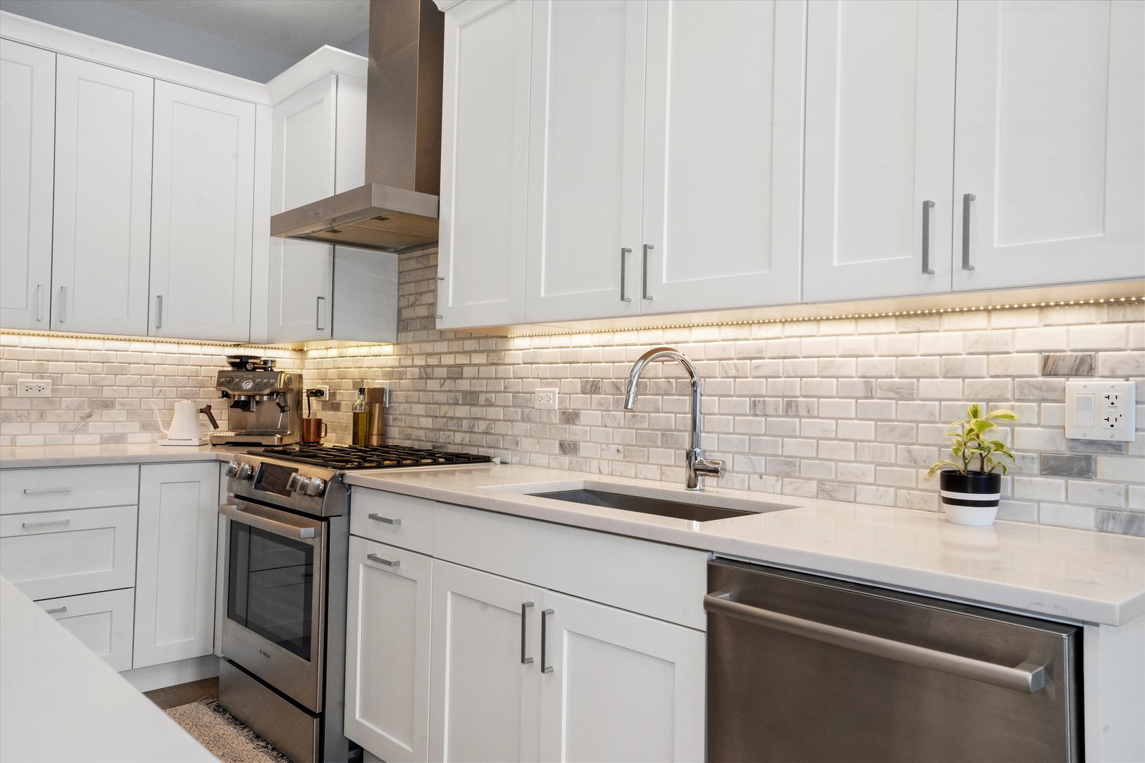 1739 N Humboldt Boulevard Unit: 2S