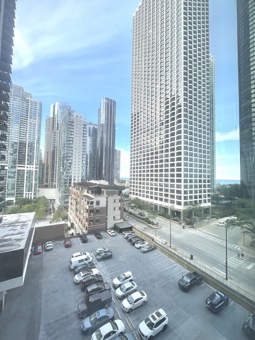 400 E Randolph Street Unit: 1204