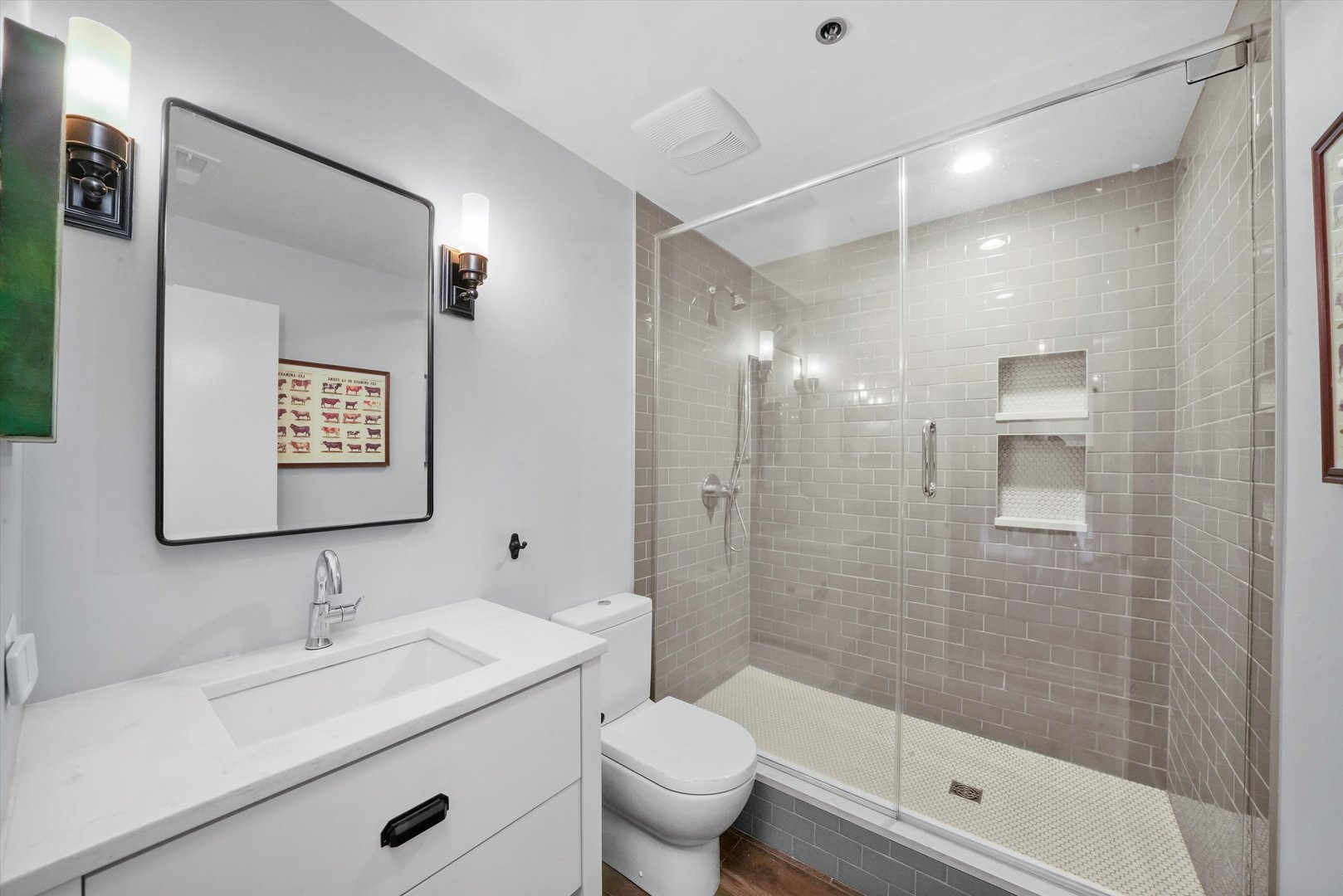550 N KINGSBURY Street Unit: 419