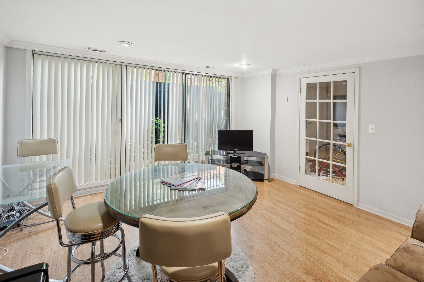 430 W Webster Avenue Unit: B