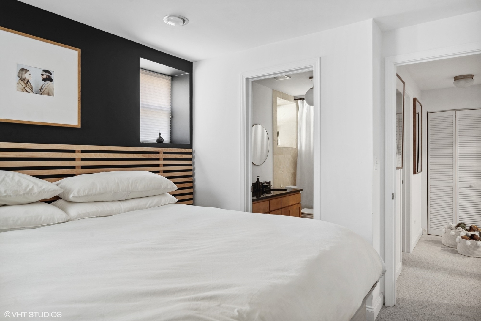 3406 W MEDILL Avenue Unit: 1