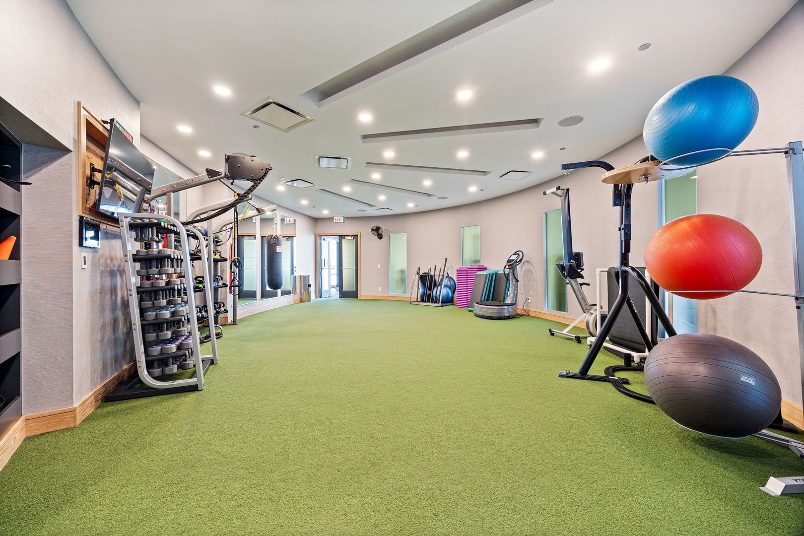 401 N WABASH Avenue Unit: 56C