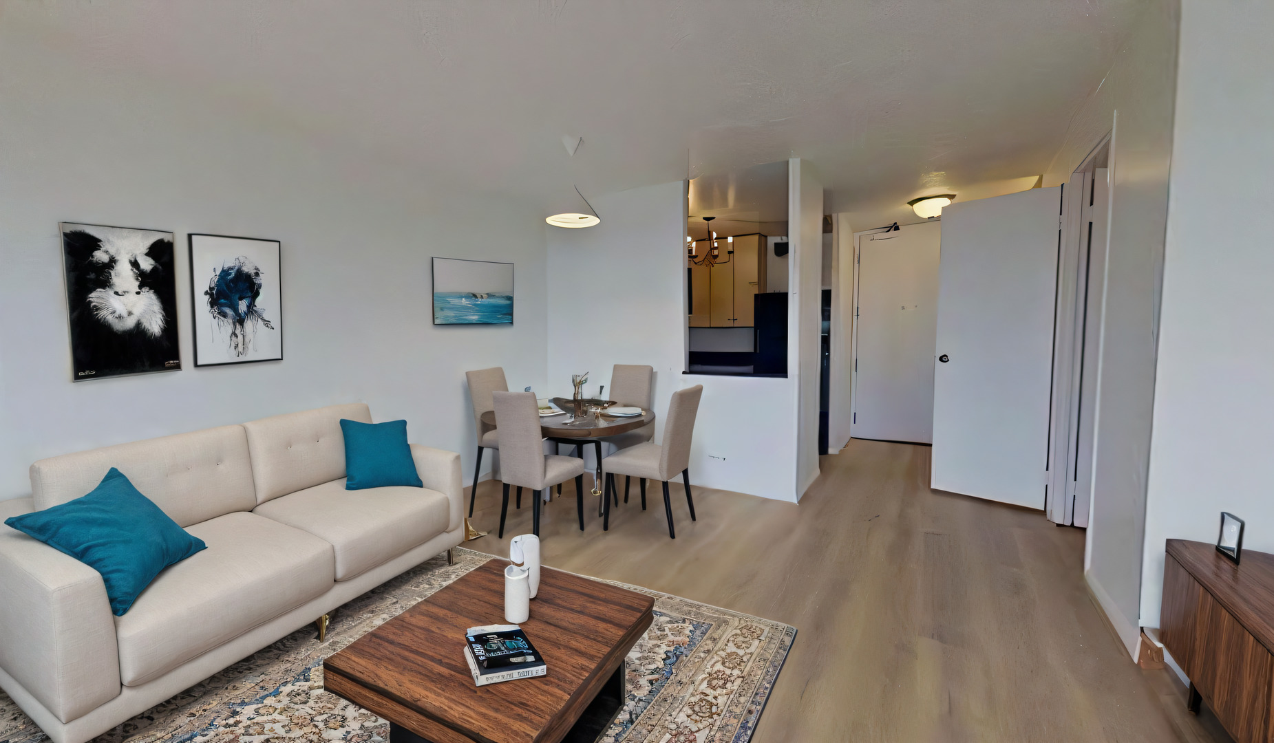 4343 N Clarendon Avenue Unit: 911