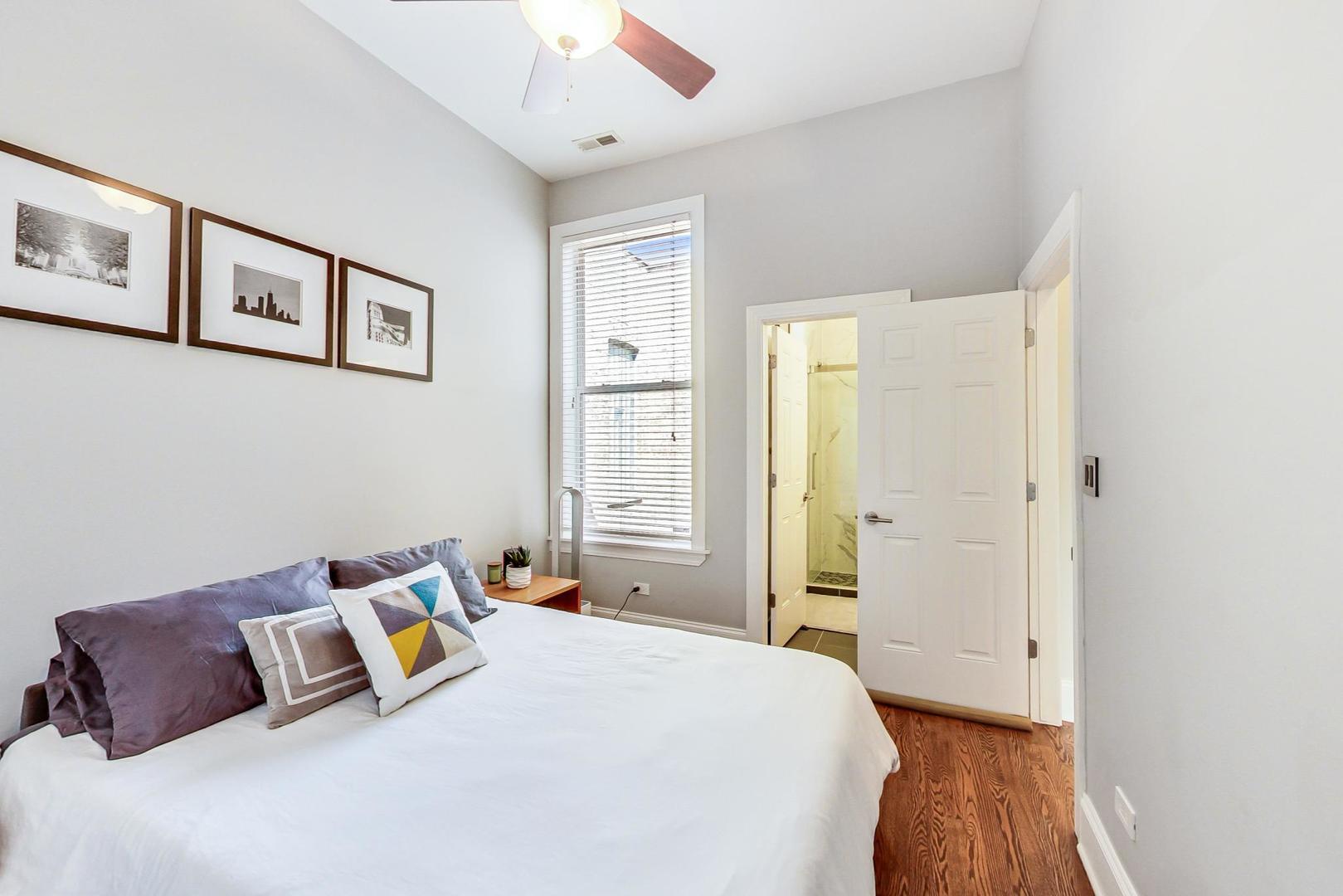 448 W Armitage Avenue Unit: 3