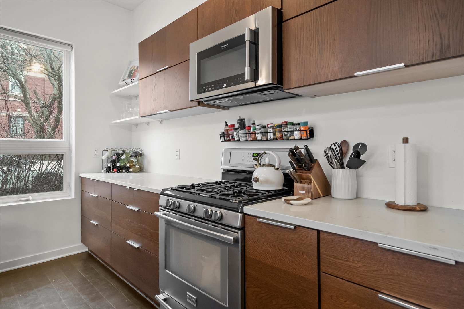 1857 N Sawyer Avenue Unit: A