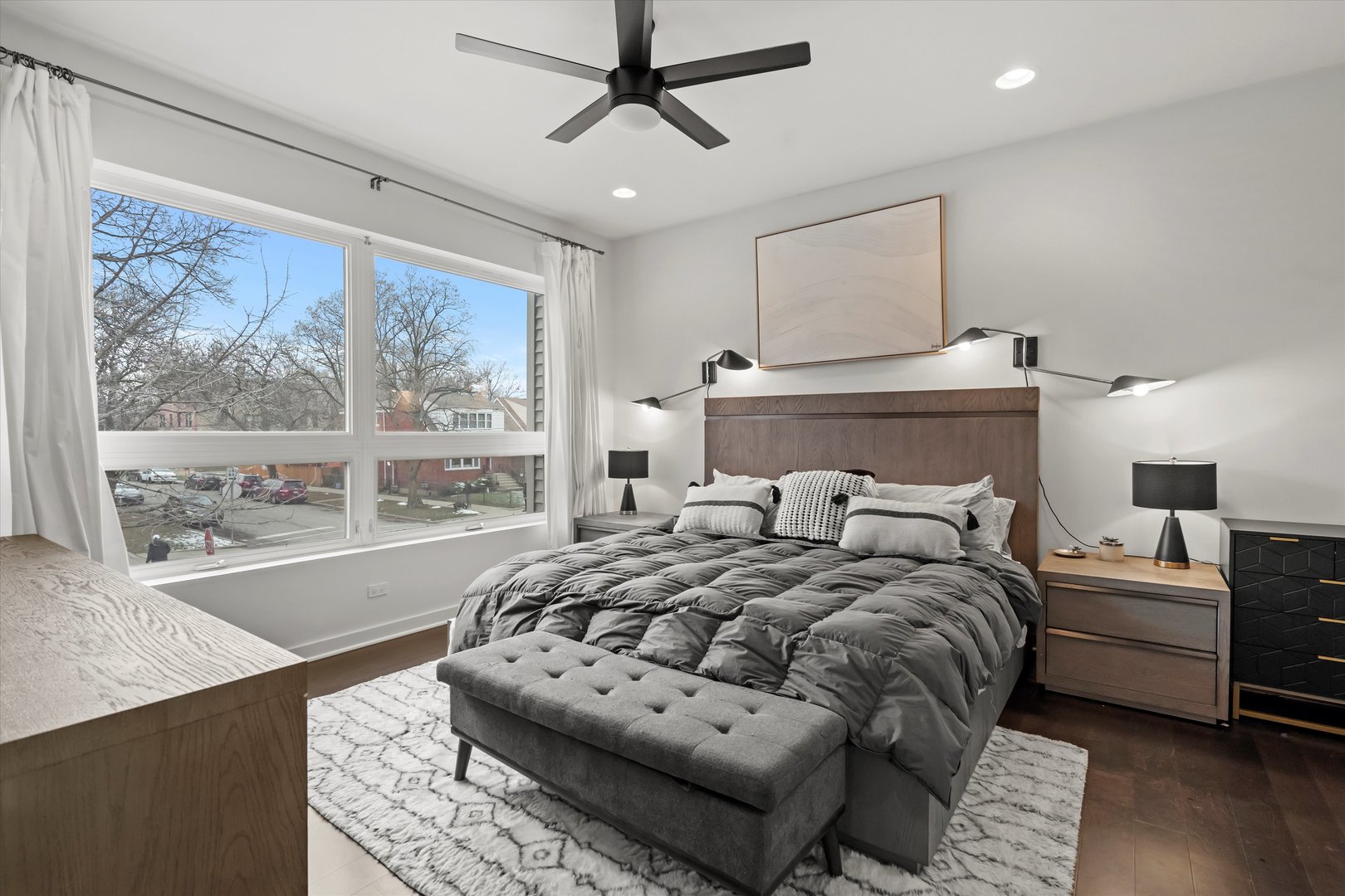 1857 N Sawyer Avenue Unit: A