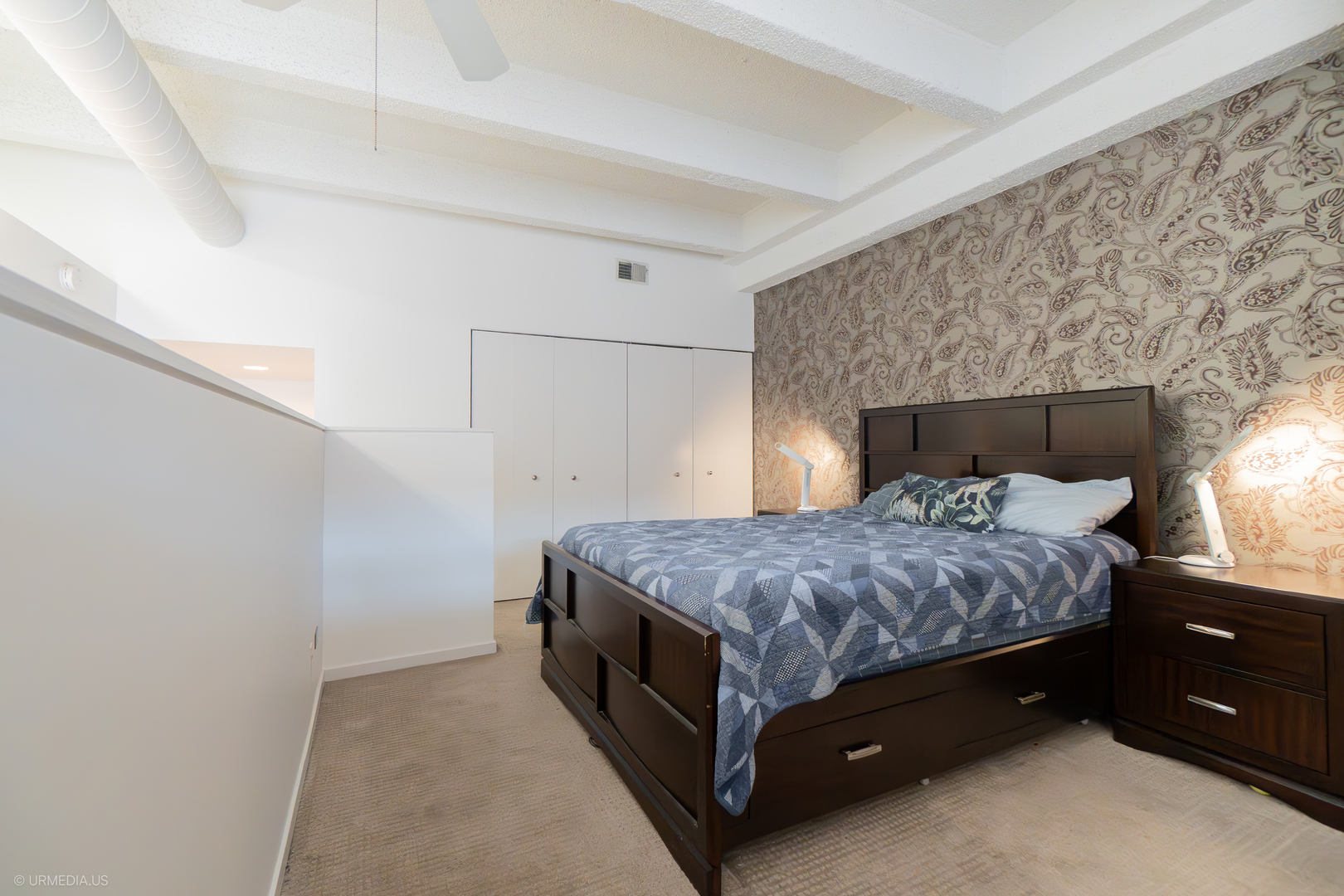 2600 N Southport Avenue Unit: 212