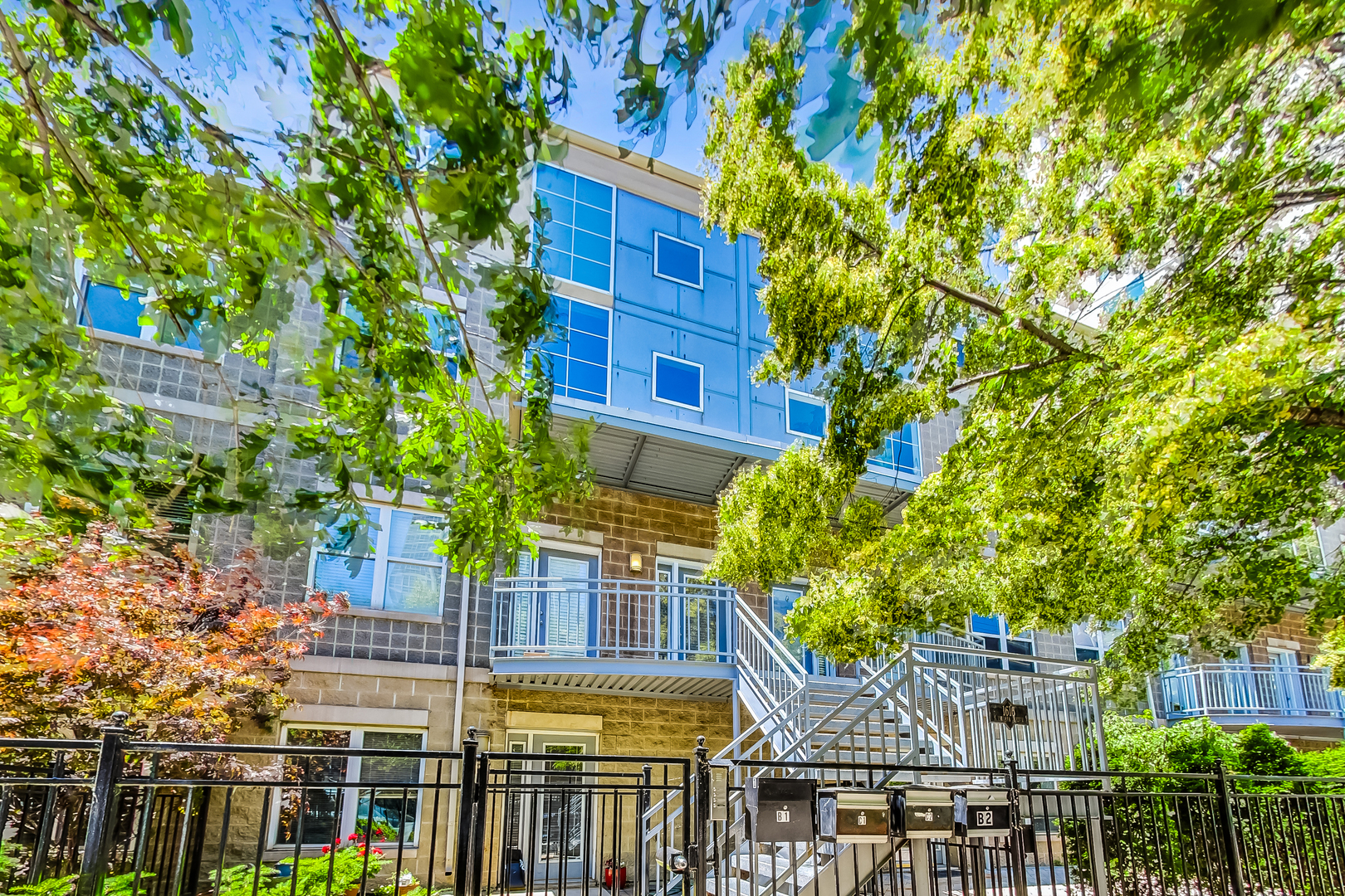 1616 S Indiana Avenue Unit: C1