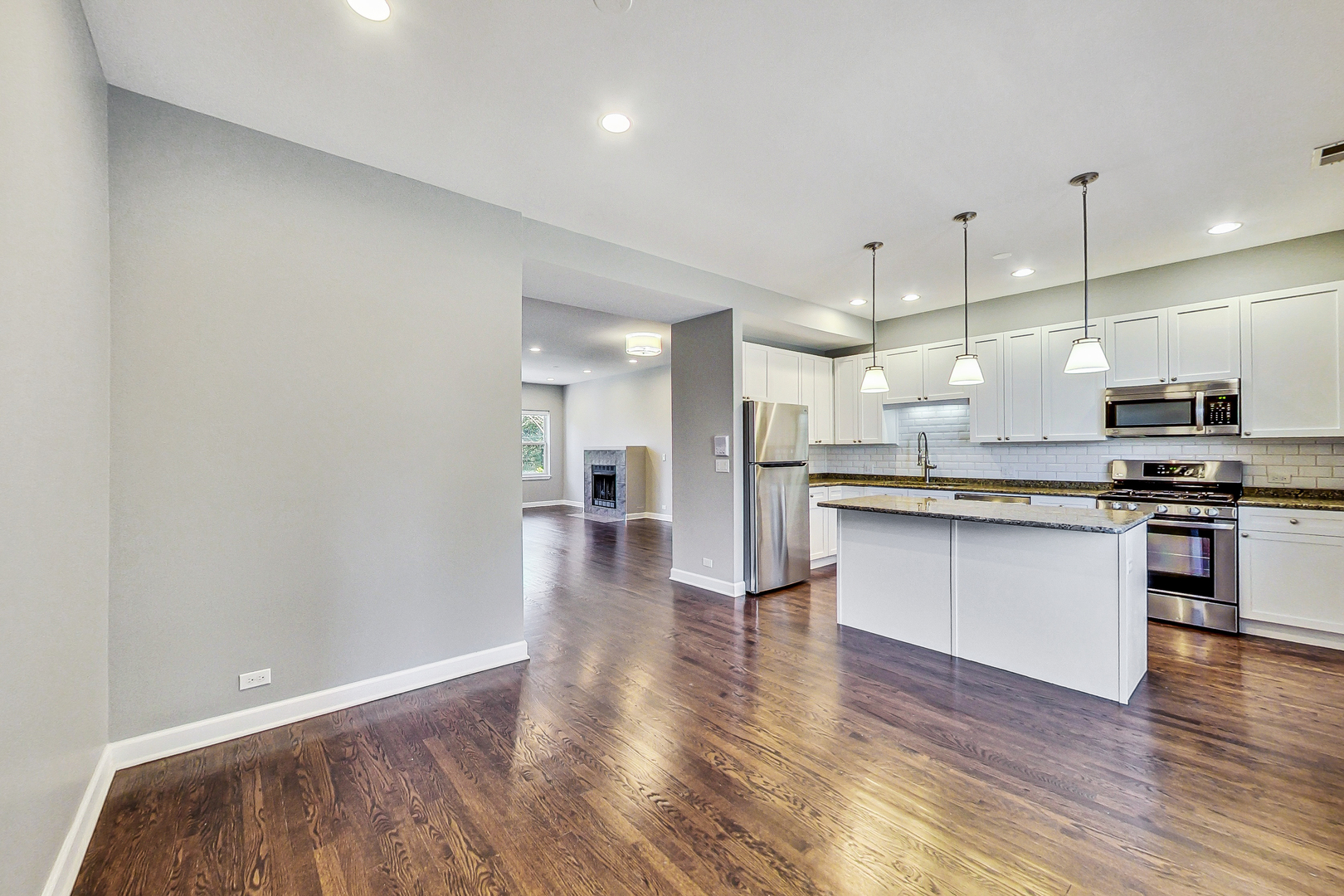 1616 S Indiana Avenue Unit: C1