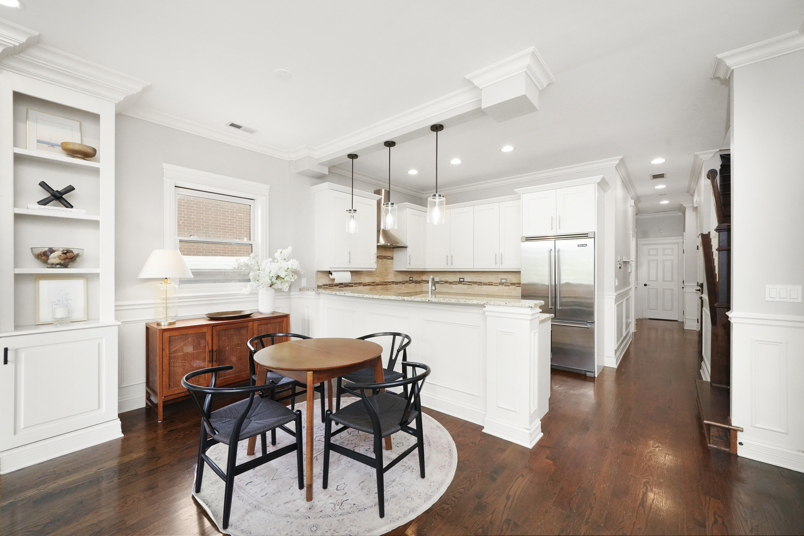 2517 N SOUTHPORT Avenue Unit: 3