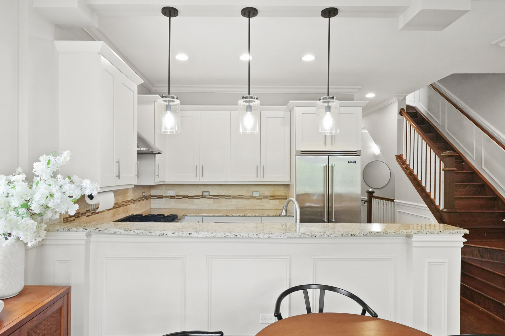 2517 N SOUTHPORT Avenue Unit: 3
