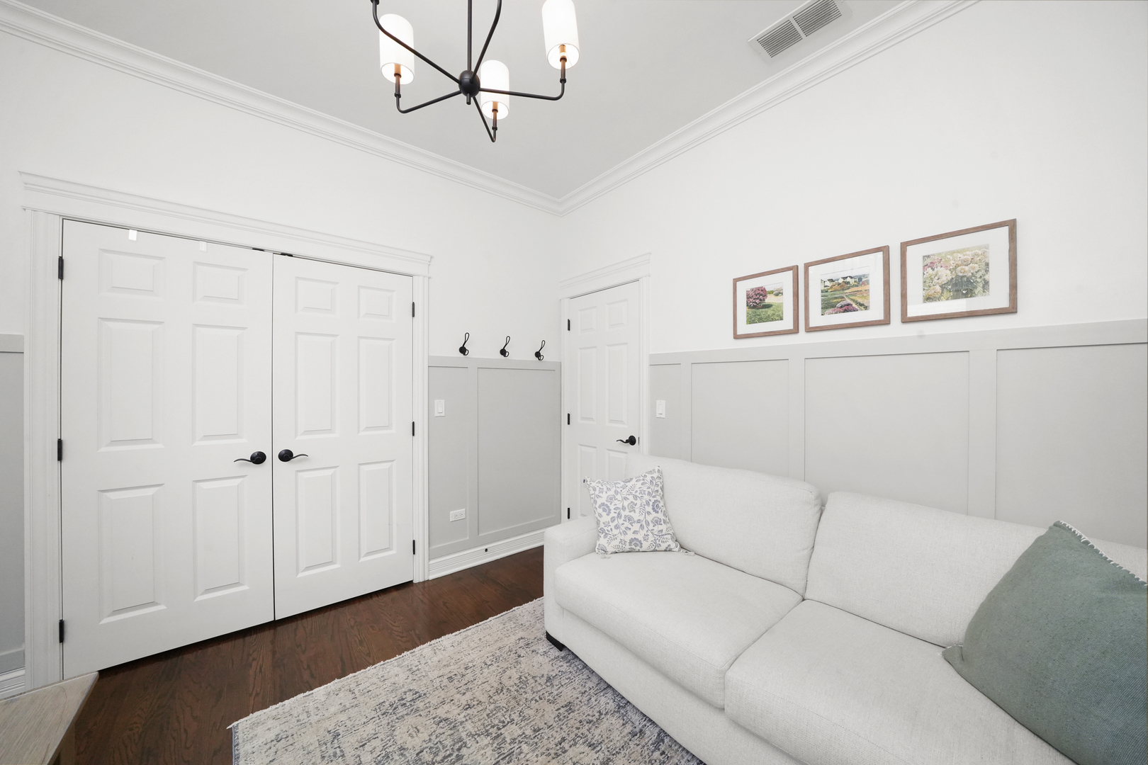 2517 N SOUTHPORT Avenue Unit: 3