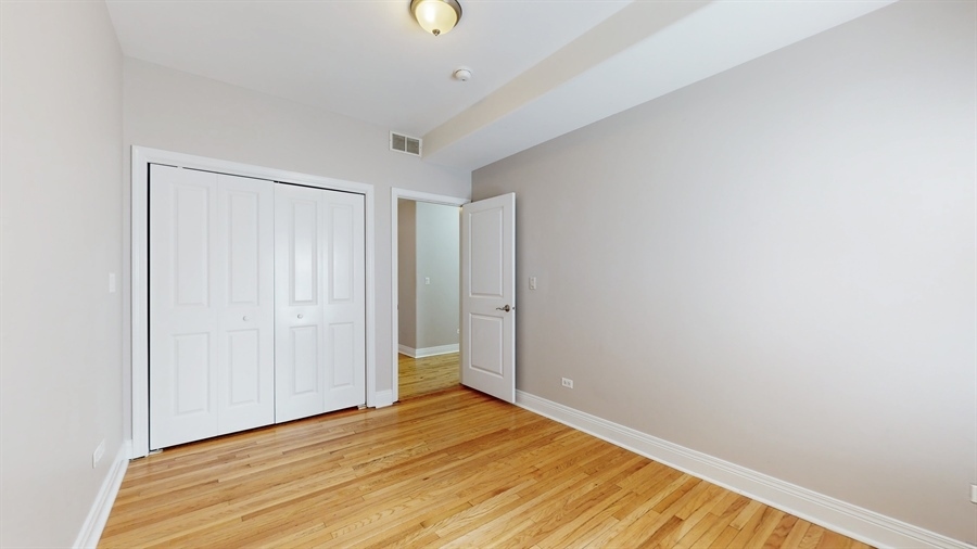 6618 N Ashland Avenue Unit: 2A