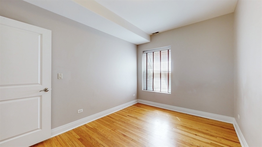 6618 N Ashland Avenue Unit: 2A