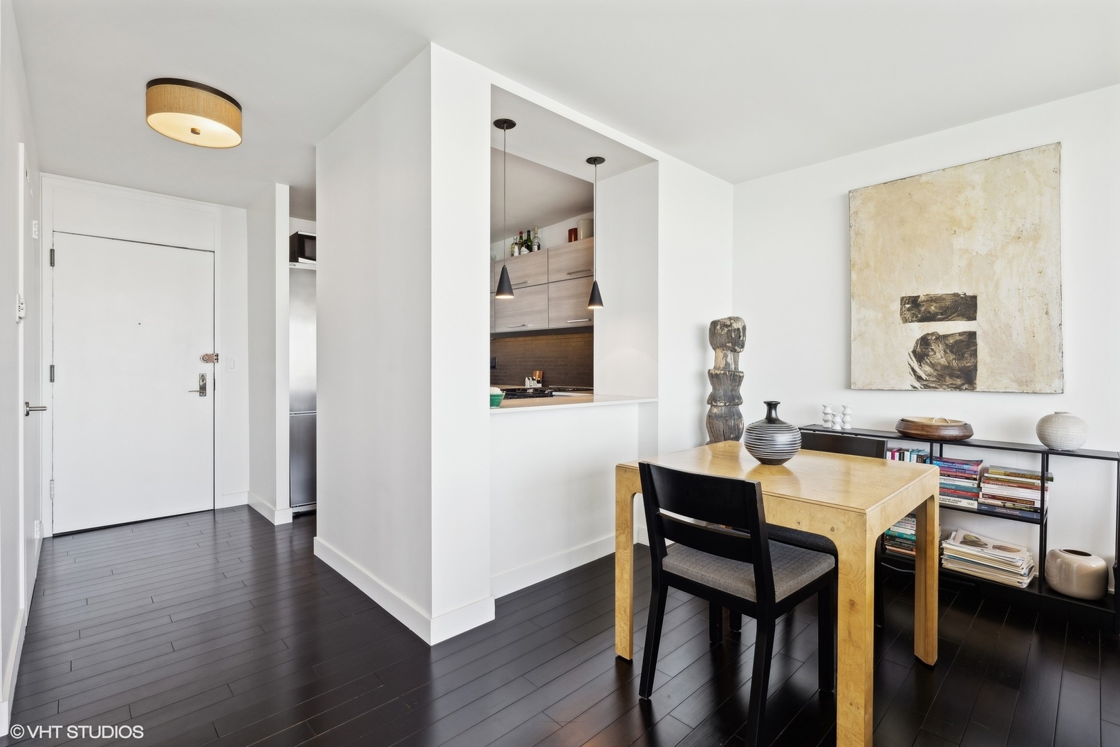 2800 N Lake Shore Drive Unit: 3413