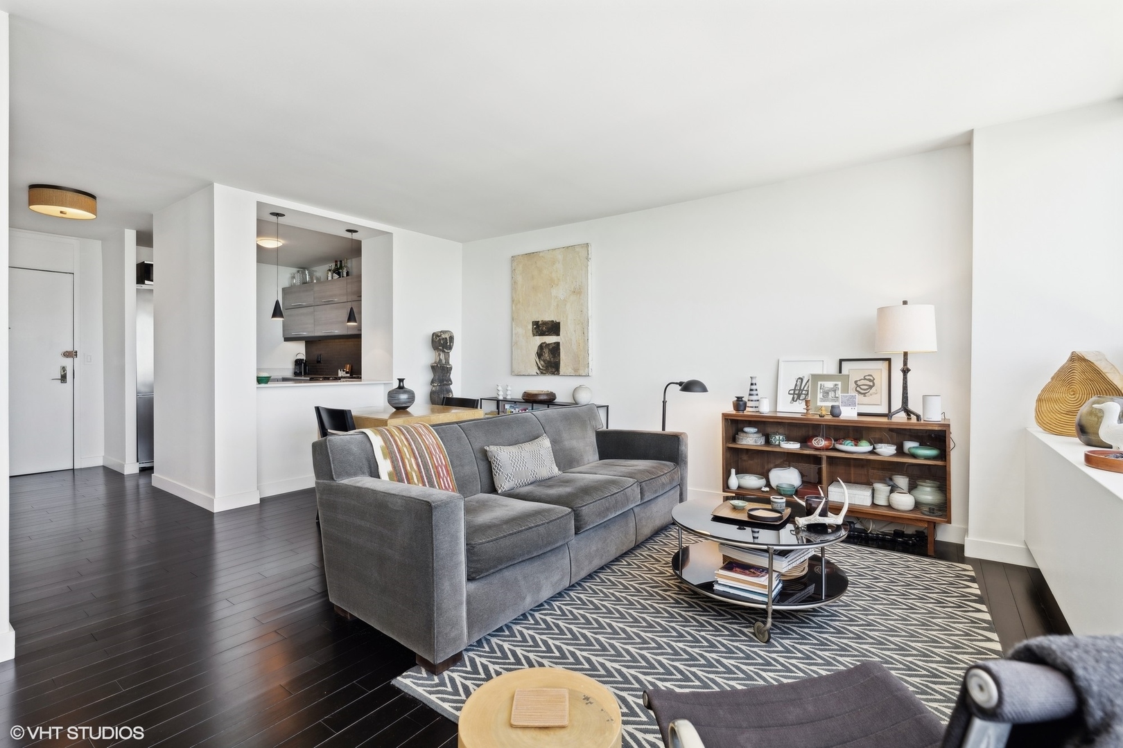 2800 N Lake Shore Drive Unit: 3413