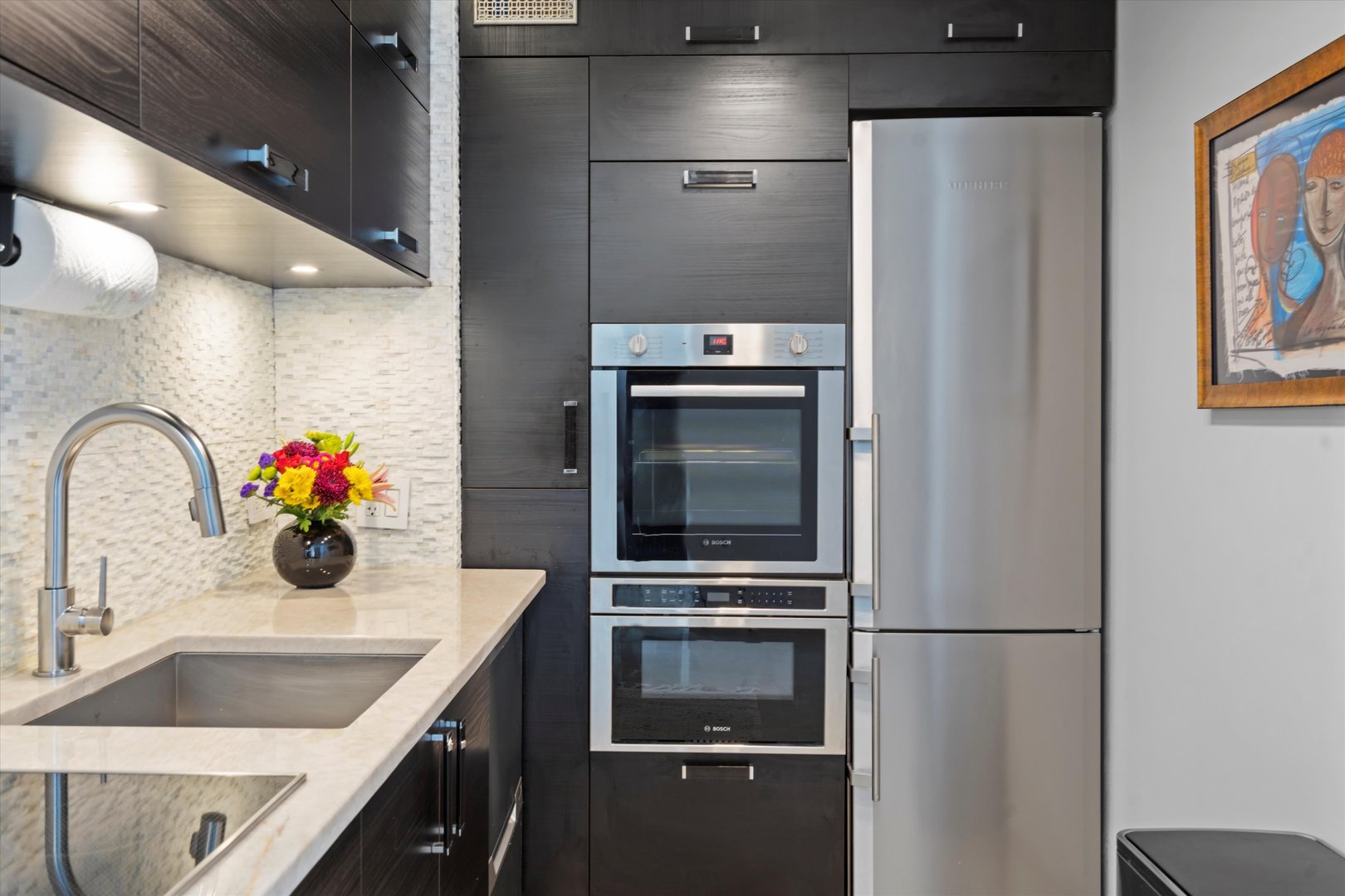 880 N Lake Shore Drive Unit: 22A