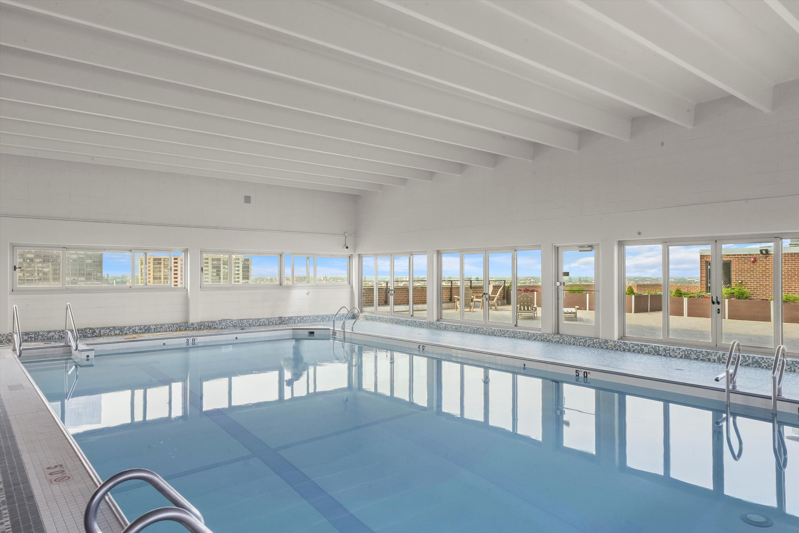 4170 N Marine Drive Unit: 13H