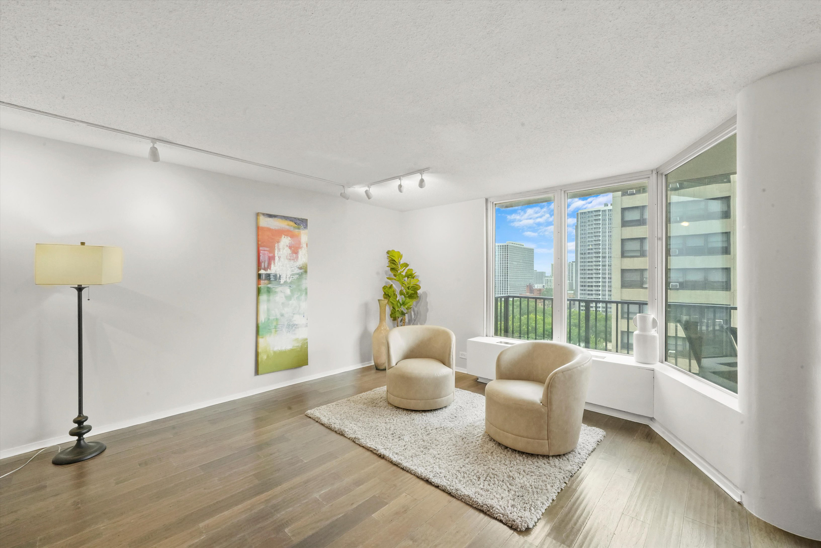 4170 N Marine Drive Unit: 13H