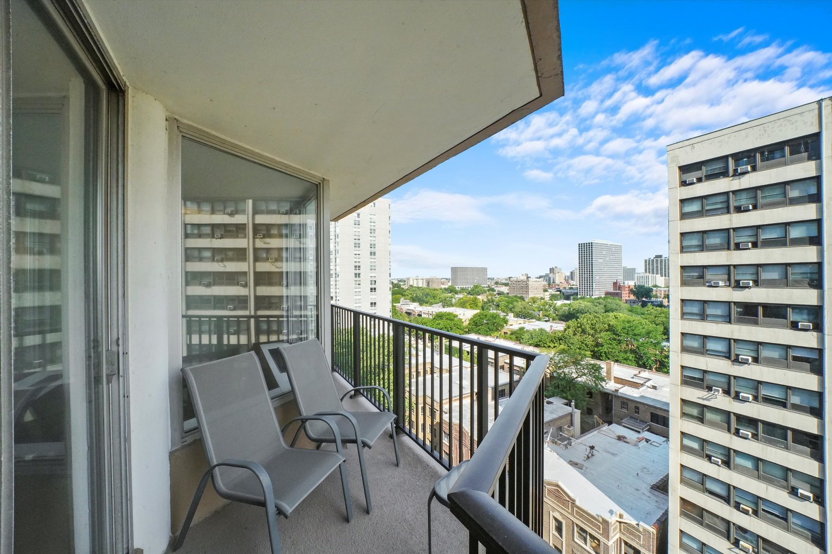 4170 N Marine Drive Unit: 13H