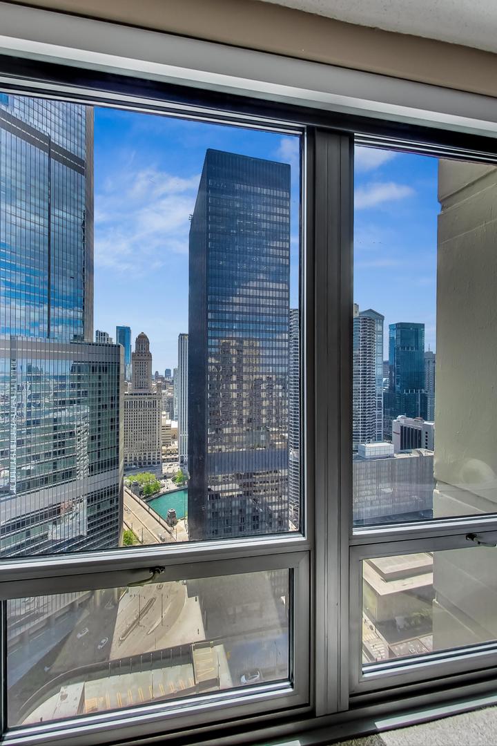 440 N Wabash Avenue Unit: 4405