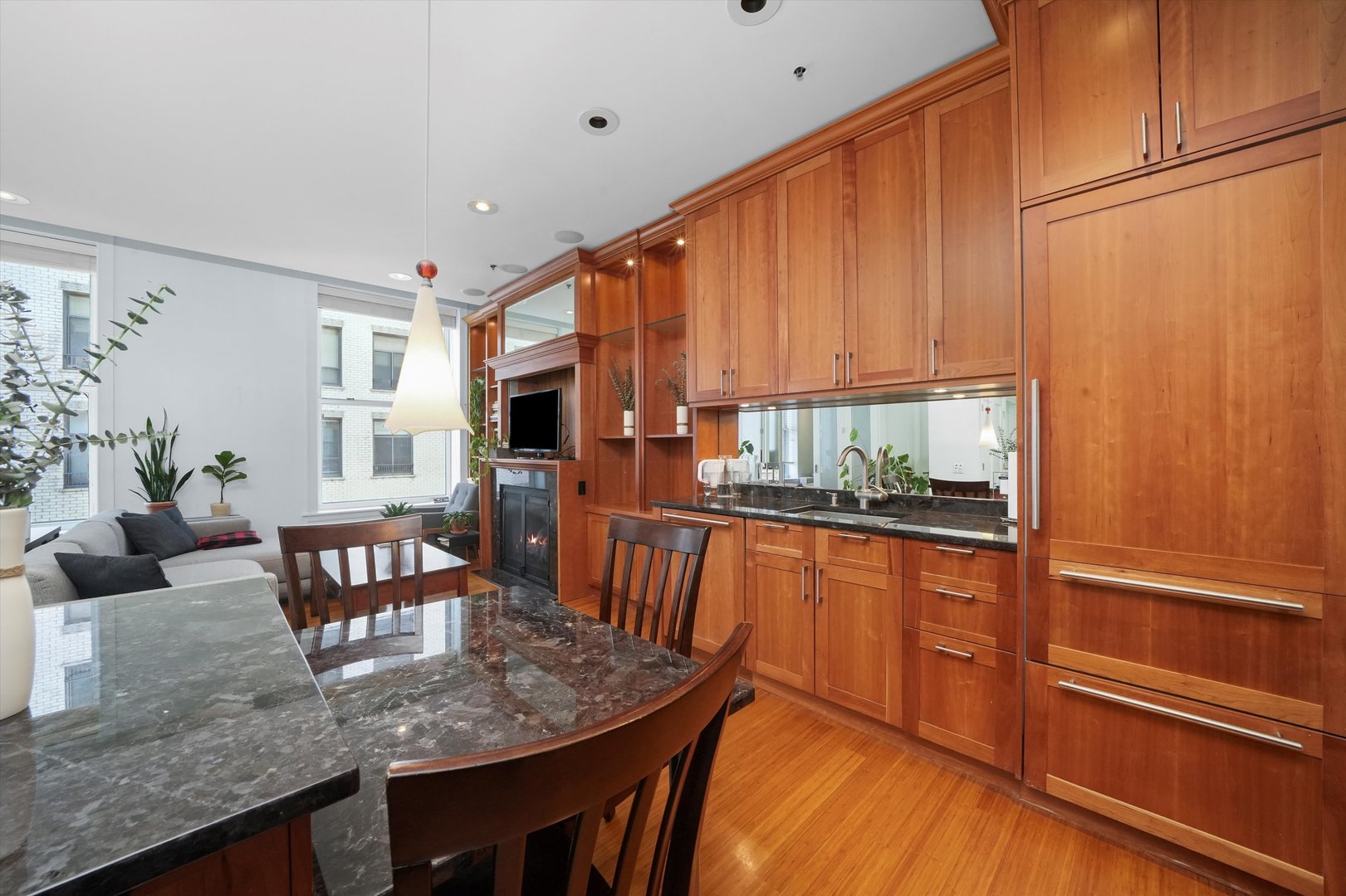 888 S Michigan Avenue Unit: 702