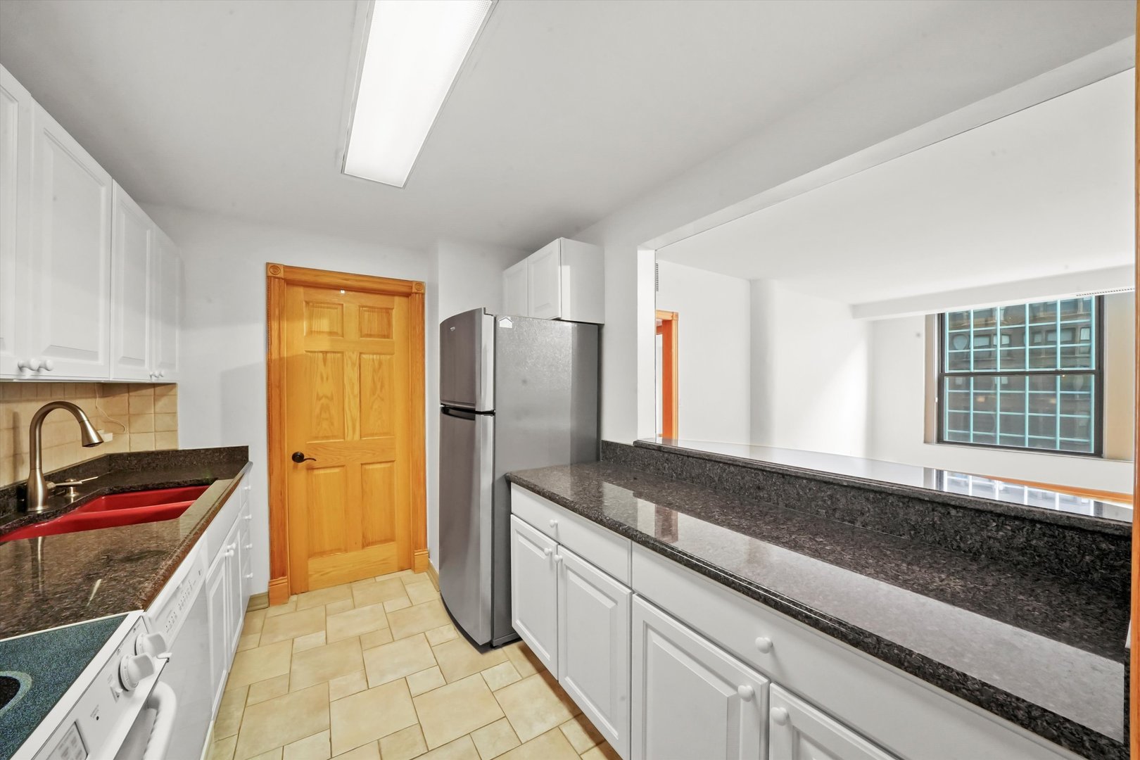 431 S Dearborn Street Unit: 701