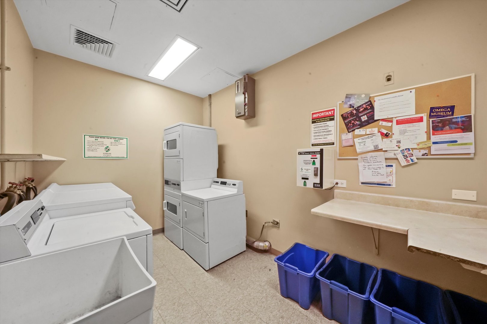 431 S Dearborn Street Unit: 701