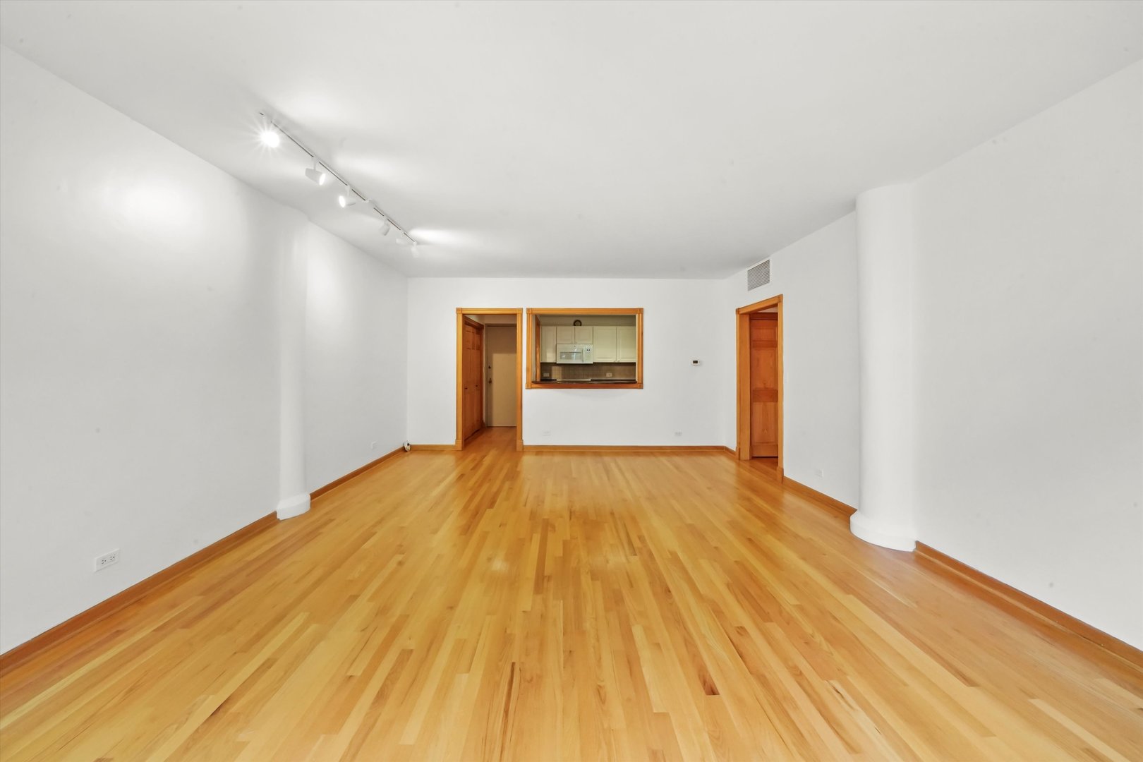 431 S Dearborn Street Unit: 701