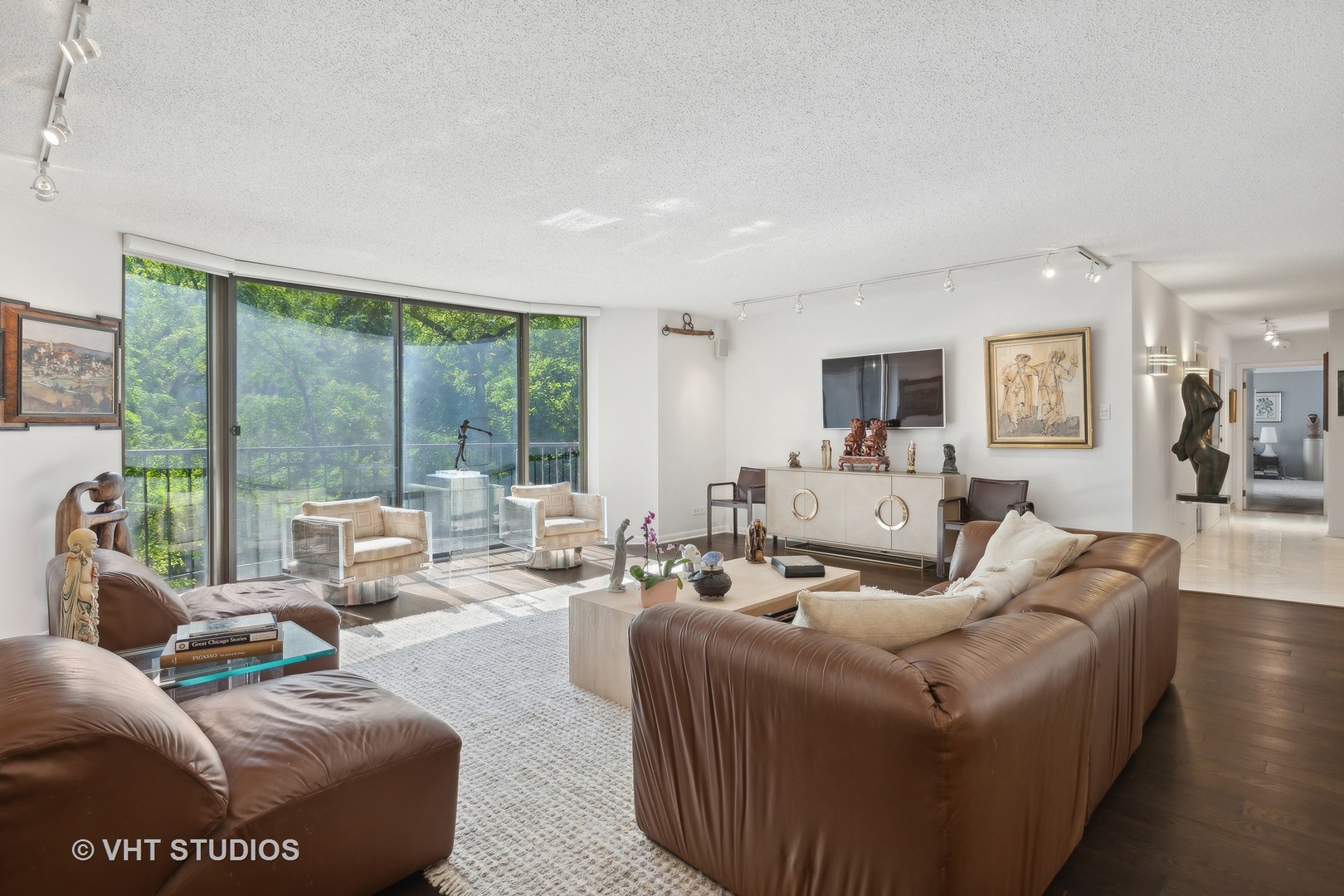 1440 N STATE Parkway Unit: 3D