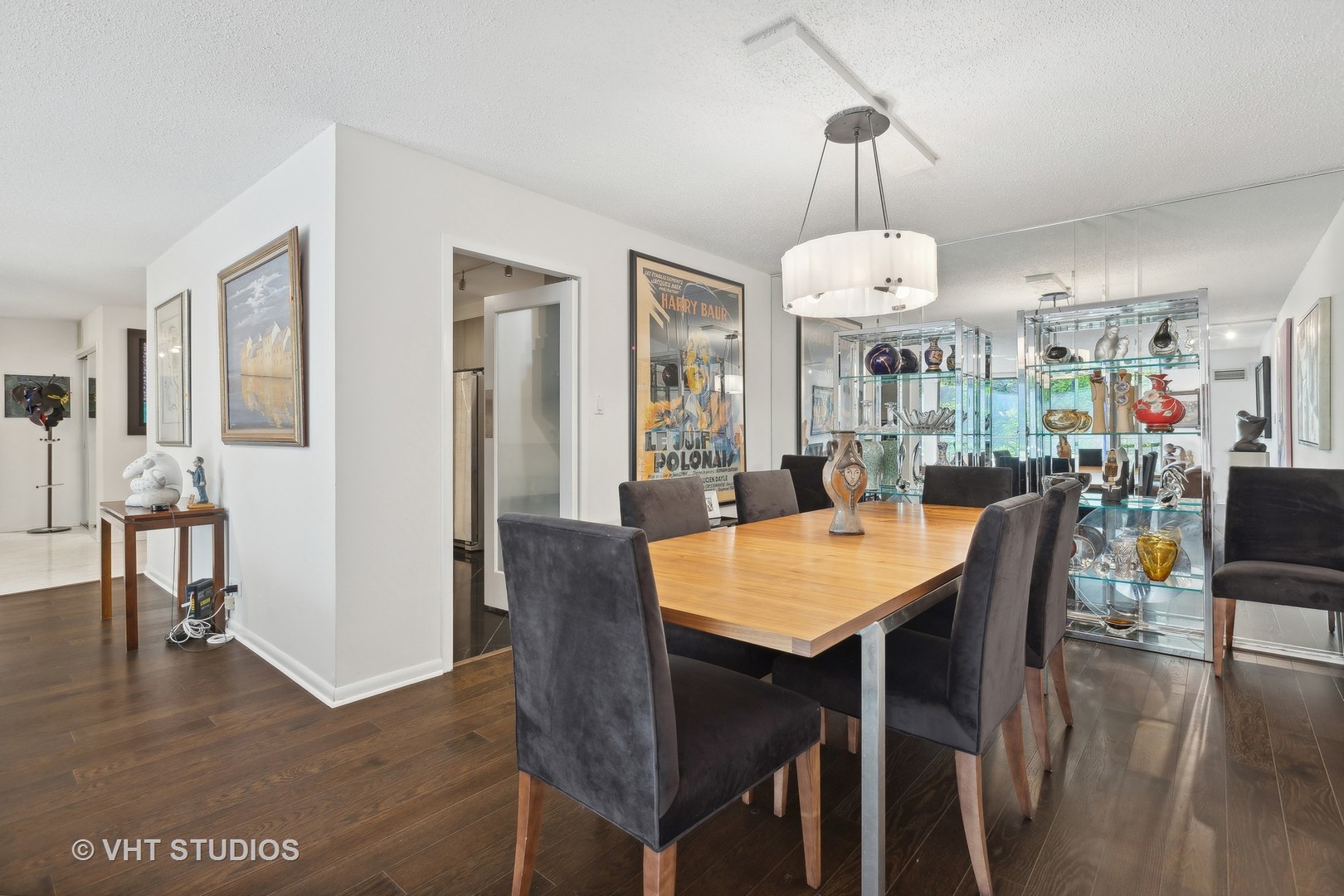 1440 N STATE Parkway Unit: 3D