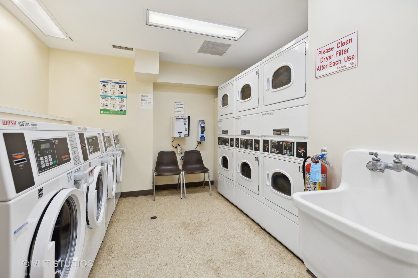 1440 N STATE Parkway Unit: 3D