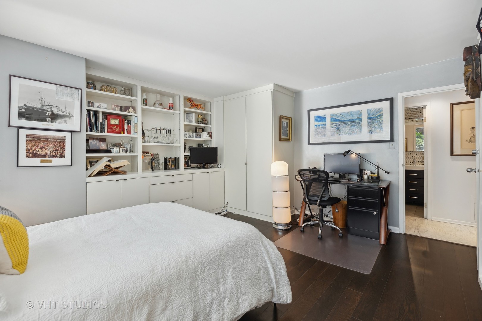 1440 N STATE Parkway Unit: 3D