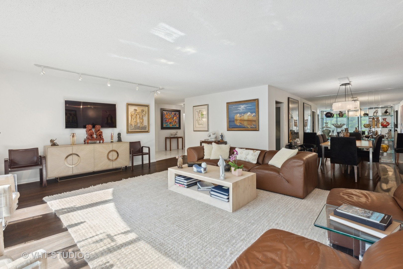 1440 N STATE Parkway Unit: 3D