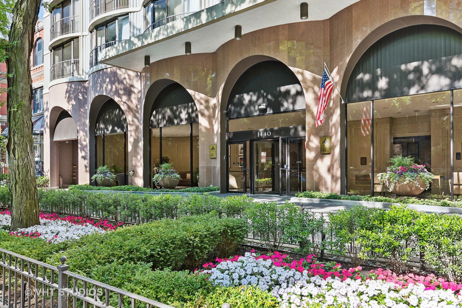 1440 N STATE Parkway Unit: 3D