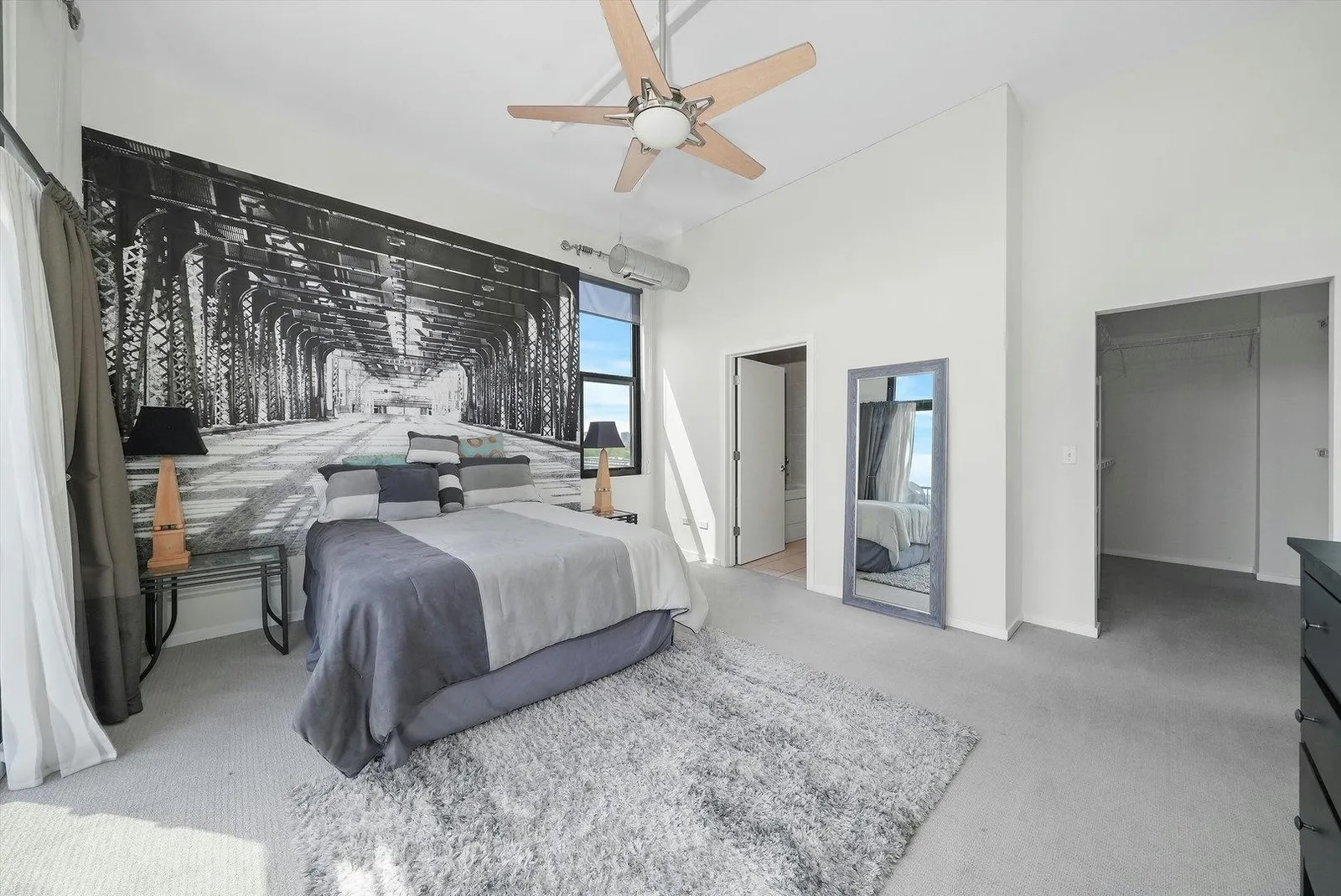 1524 S Sangamon Street Unit: 808