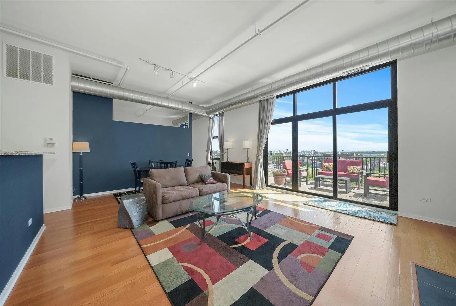 1524 S Sangamon Street Unit: 808