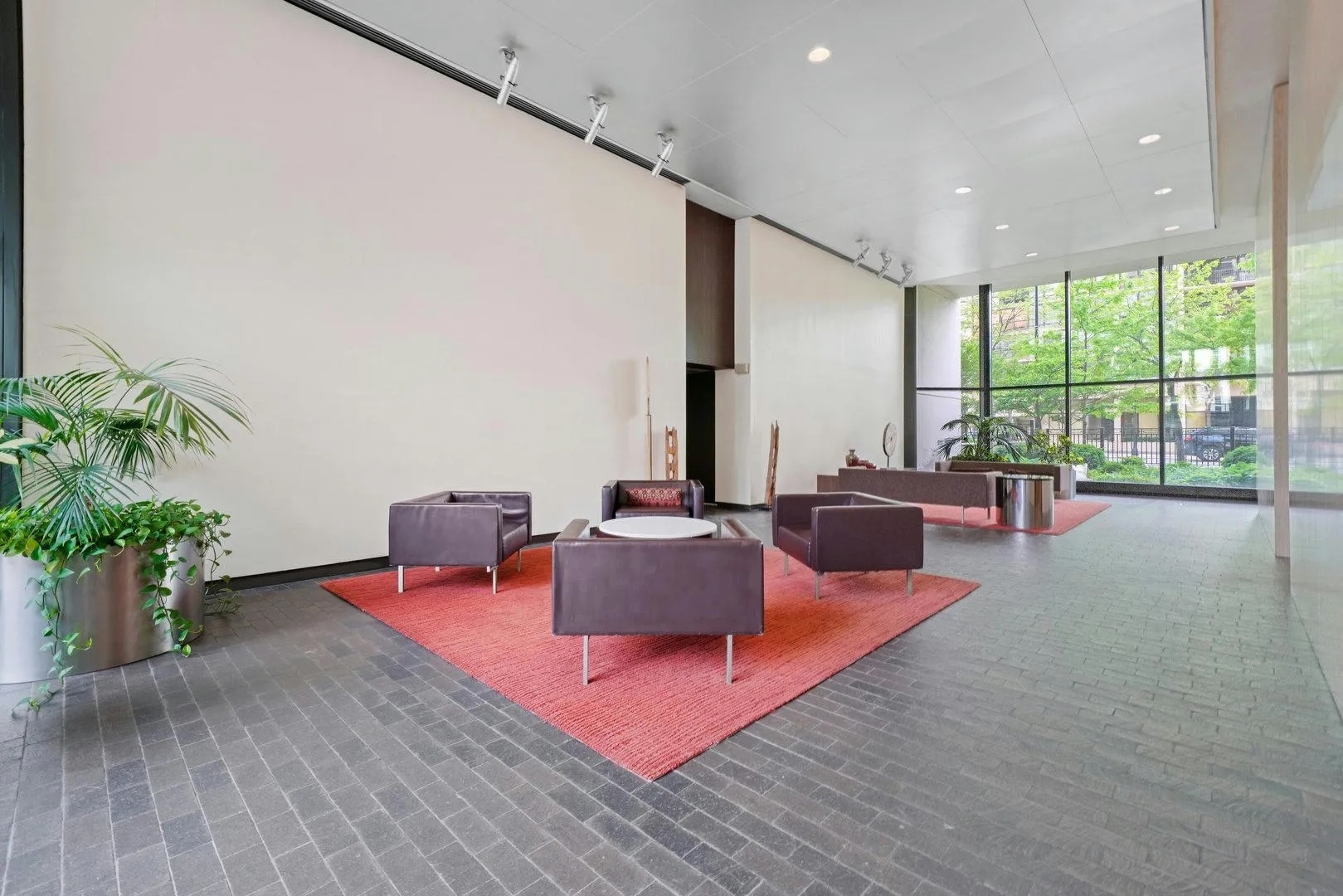 1560 N Sandburg Terrace Unit: 1103