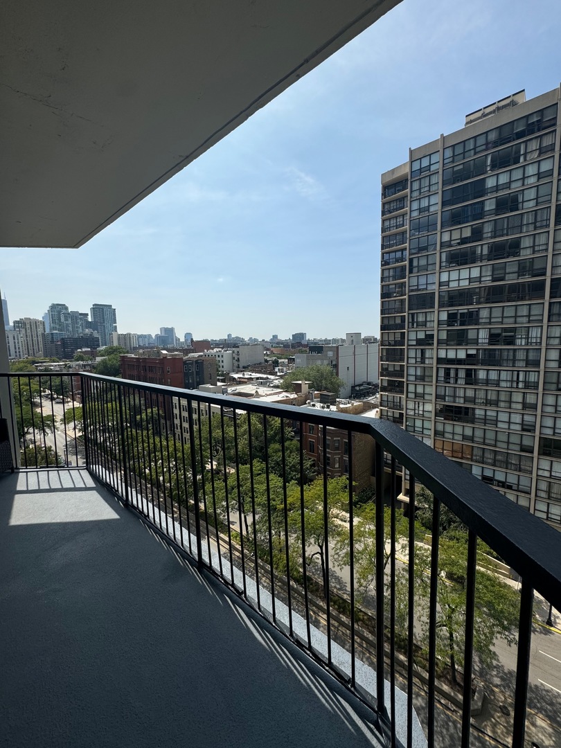 1560 N Sandburg Terrace Unit: 1103