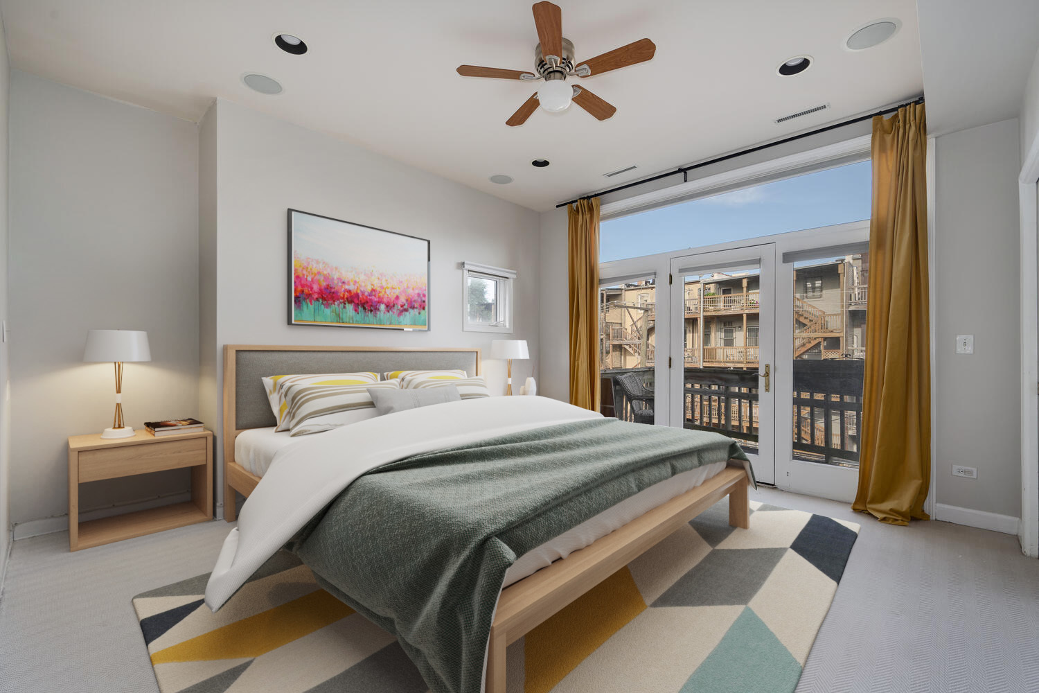 2139 N Dayton Street Unit: 3