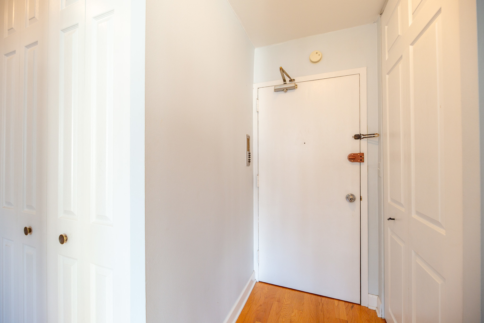 1460 N Sandburg Terrace Unit: 1503A