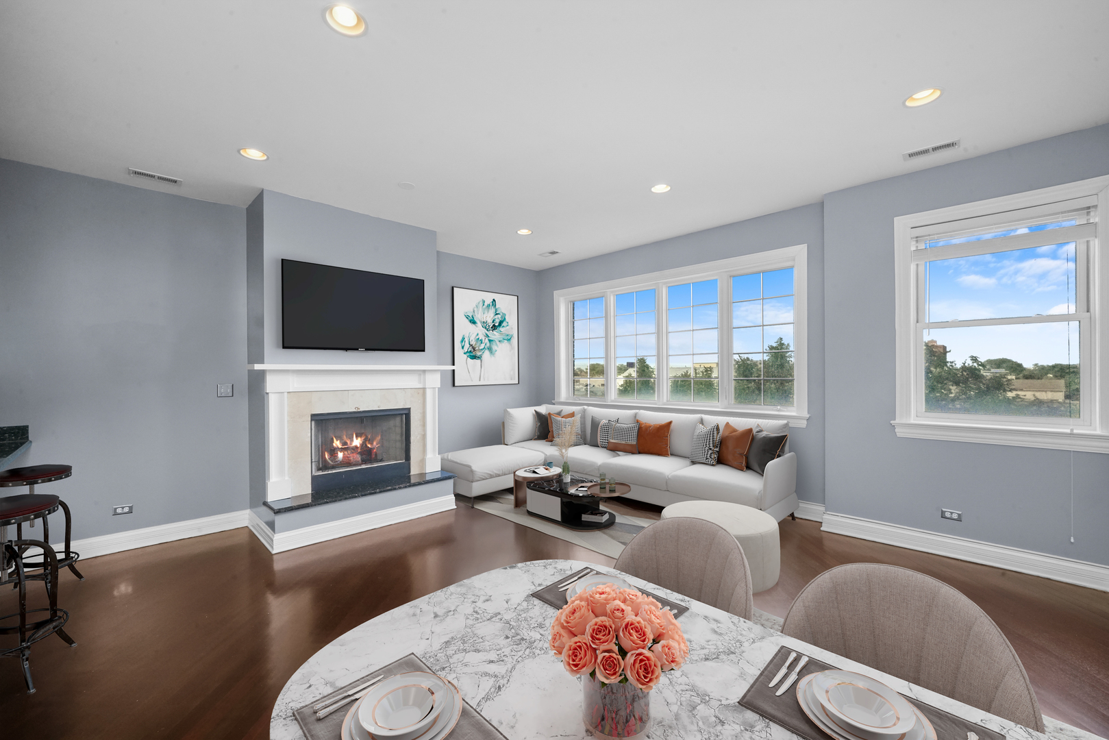 2503 W Harrison Street Unit: 4