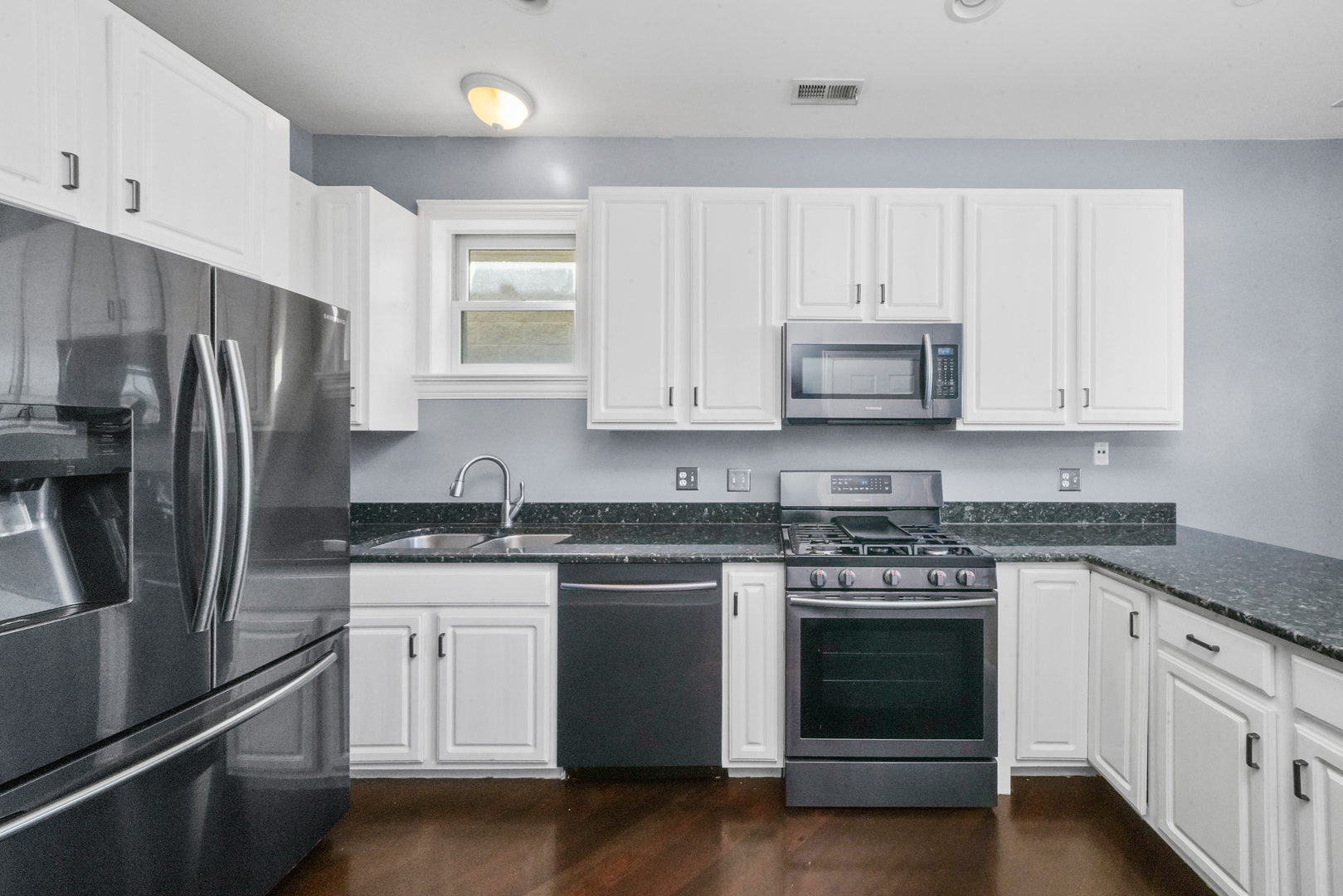 2503 W Harrison Street Unit: 4