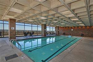 2650 N LAKEVIEW Avenue Unit: 4003