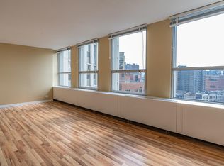 2650 N LAKEVIEW Avenue Unit: 4003