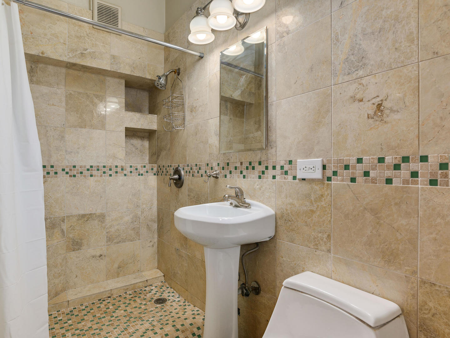 63 E Cedar Street Unit: 1AB