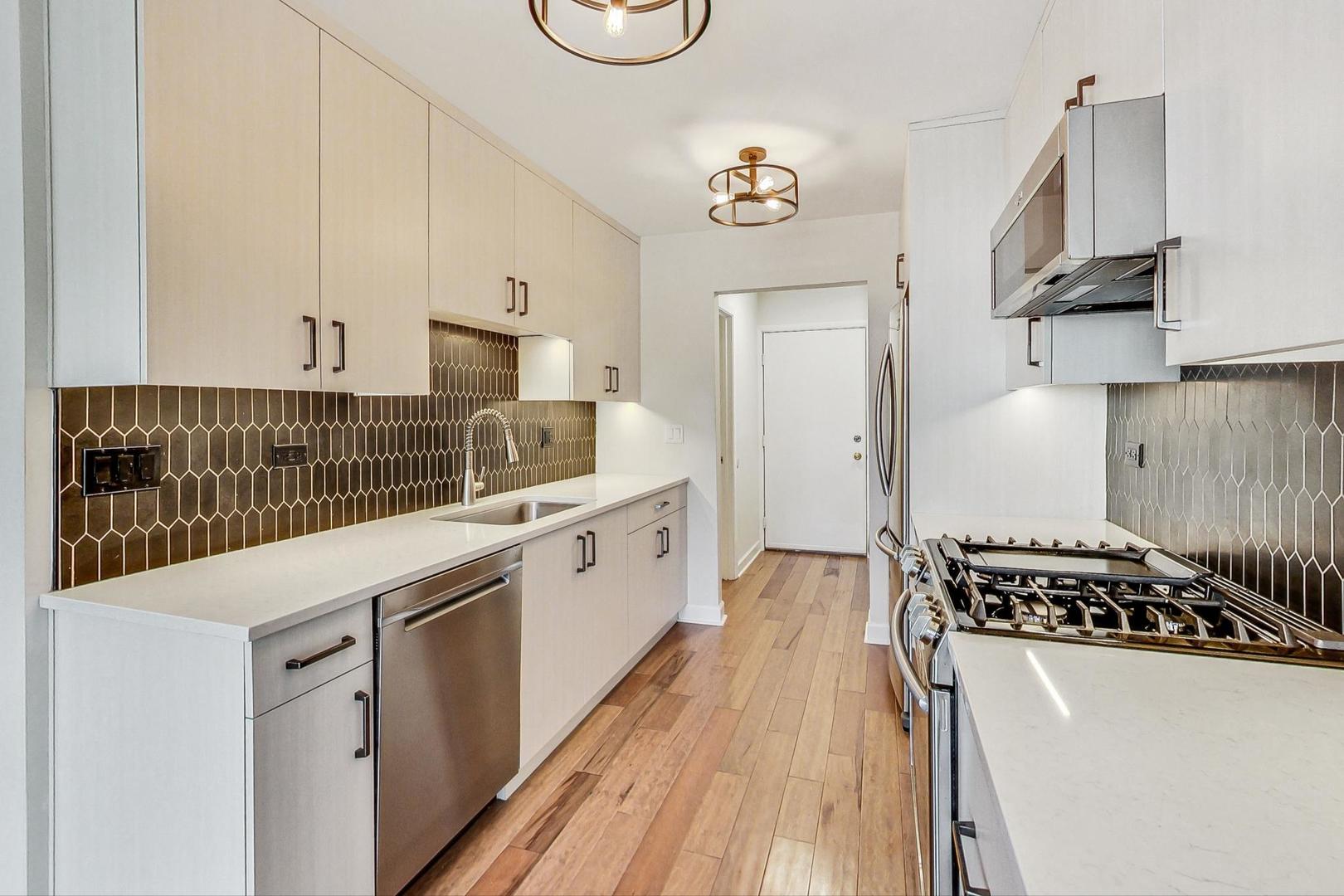 1503 Barrymore Drive Unit: 24-1