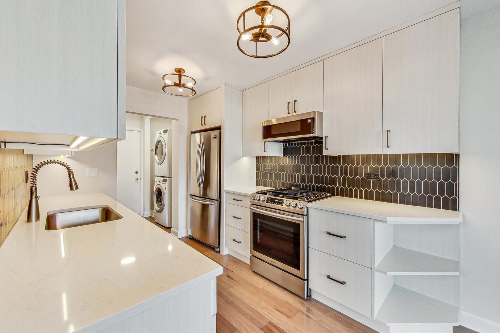 1503 Barrymore Drive Unit: 24-1