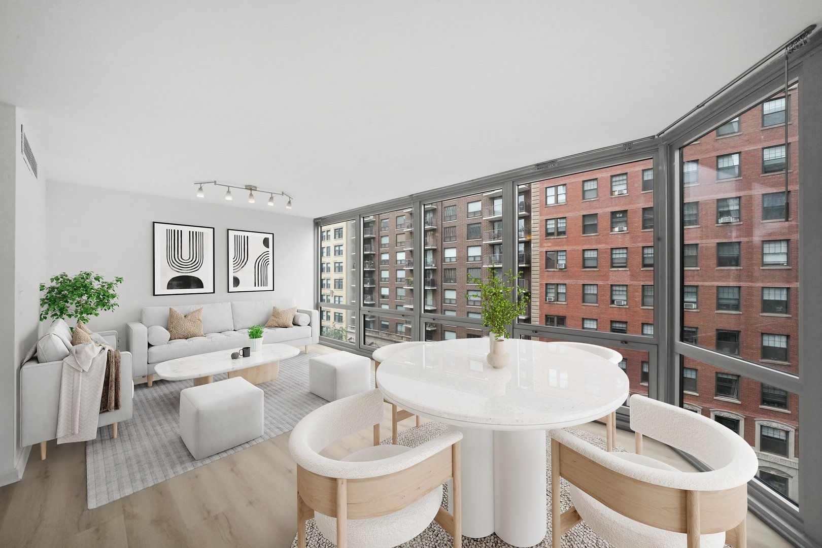 21 W Goethe Street Unit: 8A