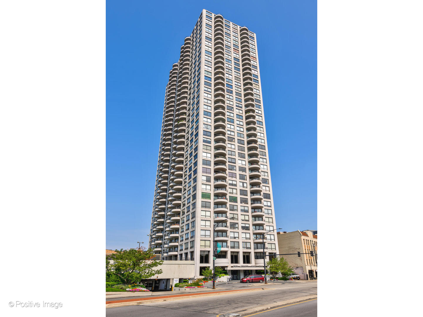 2020 N Lincoln Park West Unit: 5E